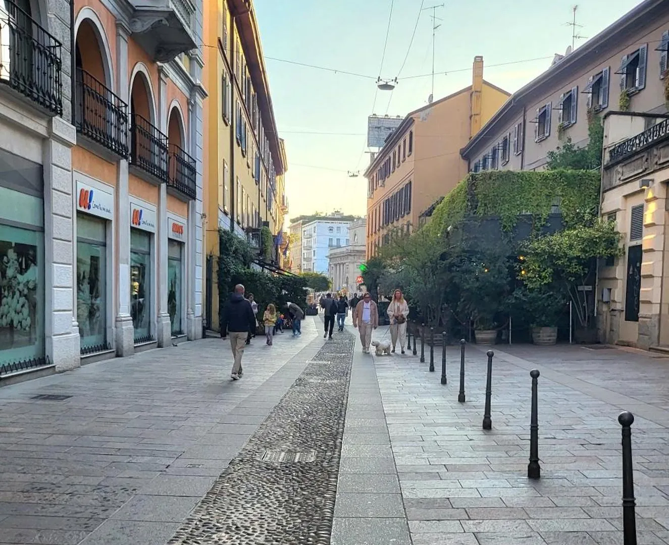 Lux Retreat 3Room Near Fashion District Wifi&Netflx Milano